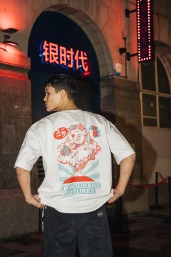 A Thousand Futures 'Lucky Cat' Tee - Vintage White