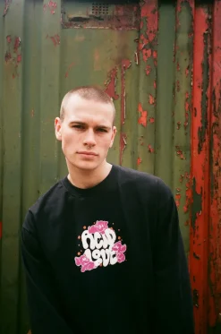ACID LOVE 0.06 'Fantasy' Longsleeve Tee - Black