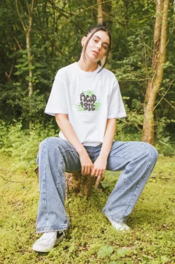 ACID LOVE 0.06 'Fantasy' Tee - White