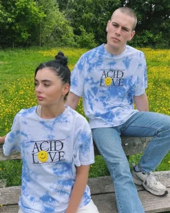 ACID LOVE 0.06 'Floating Points' Tee - Tie Dye Sky Blue