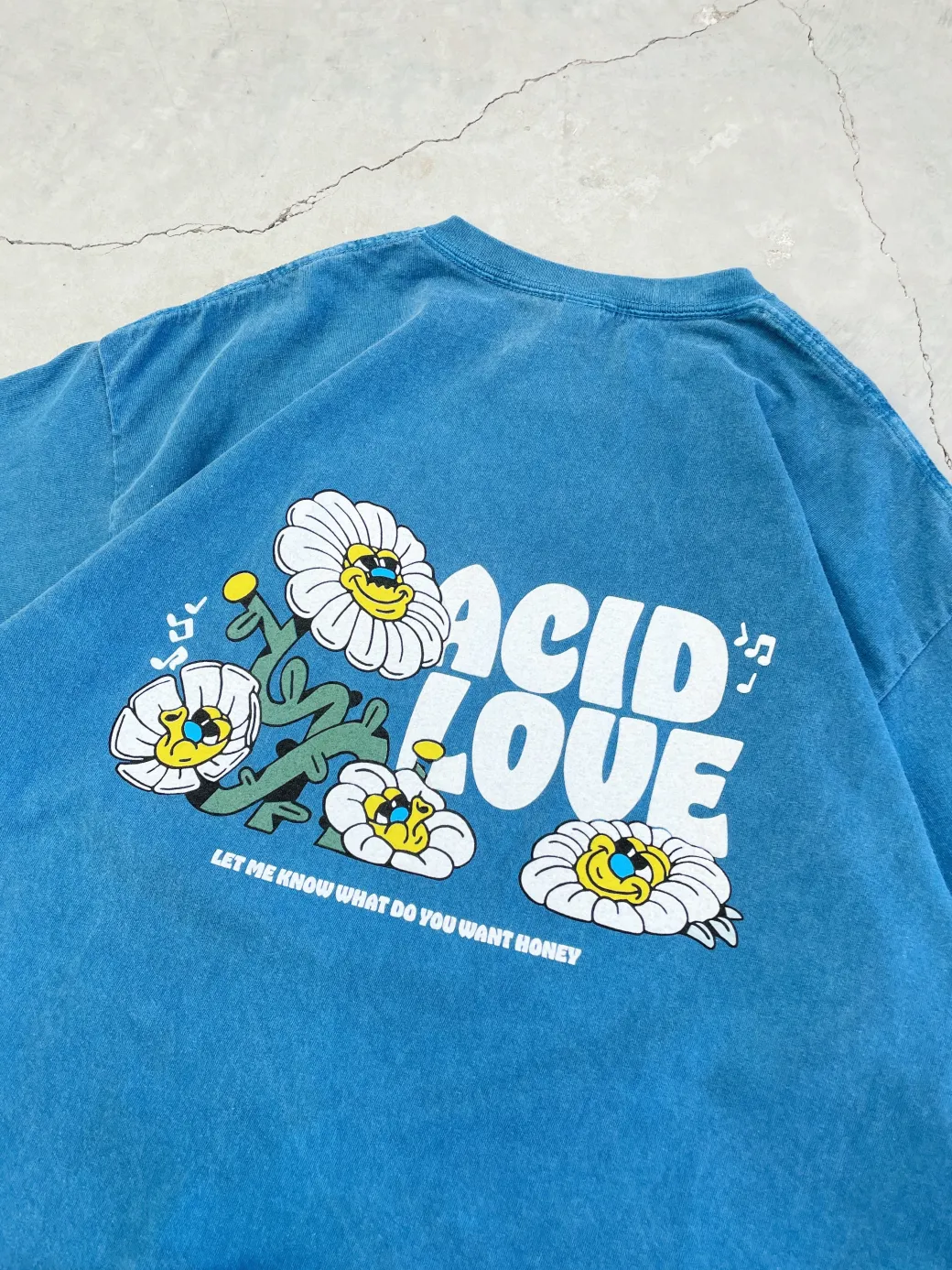 Acid Love 'Daisy' Vintage Washed Tee - Ocean Blue