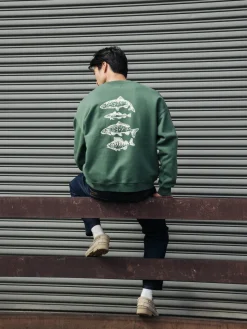 bound 'Angling Club' Sweater - Mid Green
