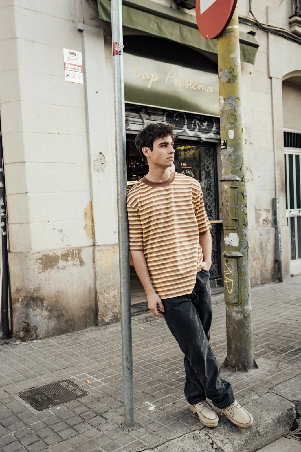 bound Peached Stripe Tee - Brown & Yellow