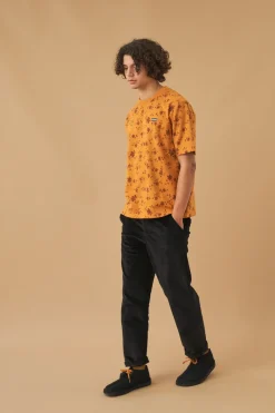 bound 'Sunflower' Heavy Jacquard Knit Tee