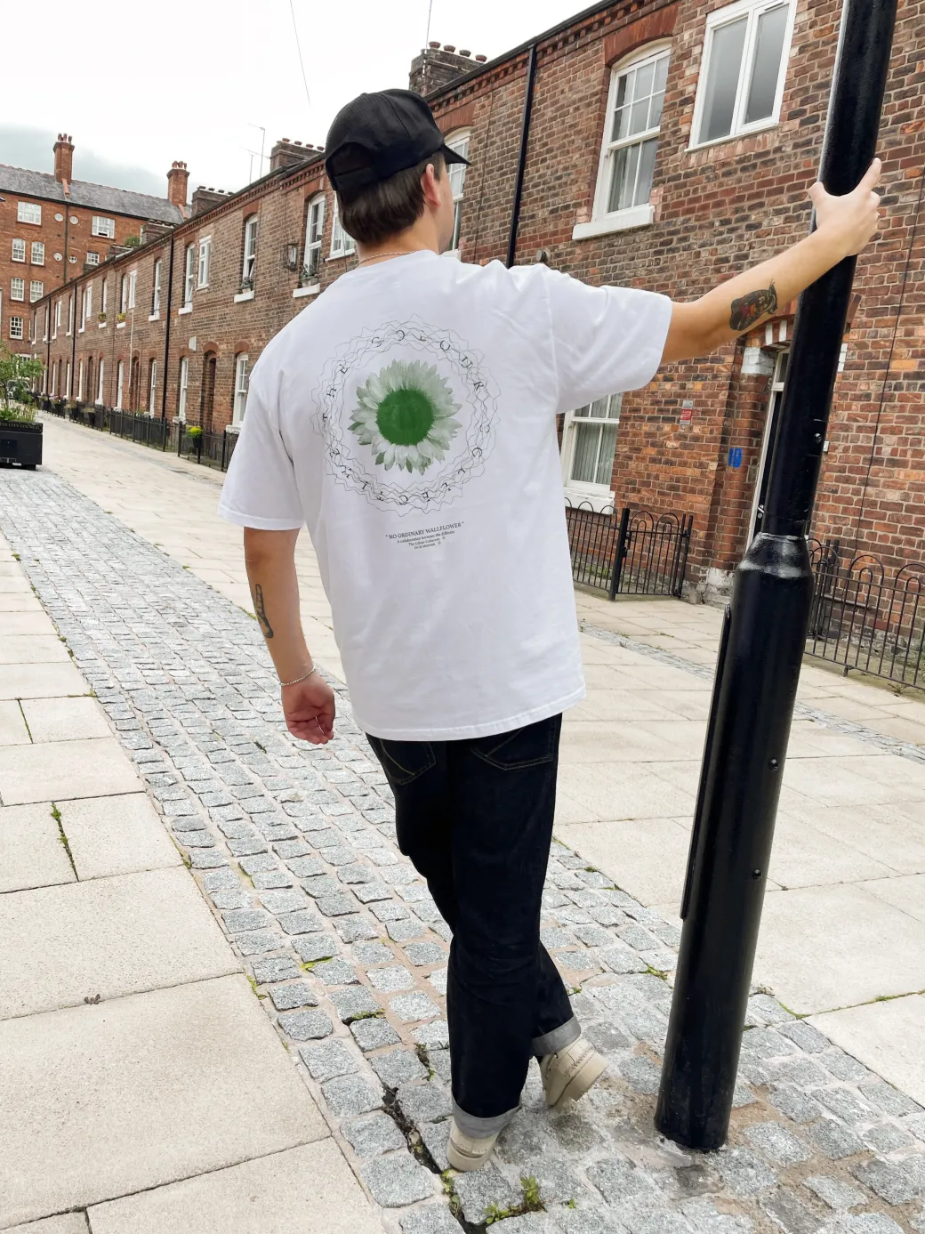 Colour Collective 'Original Wallflower' Tee - White
