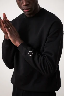 Essentials Premium Sweater - Black