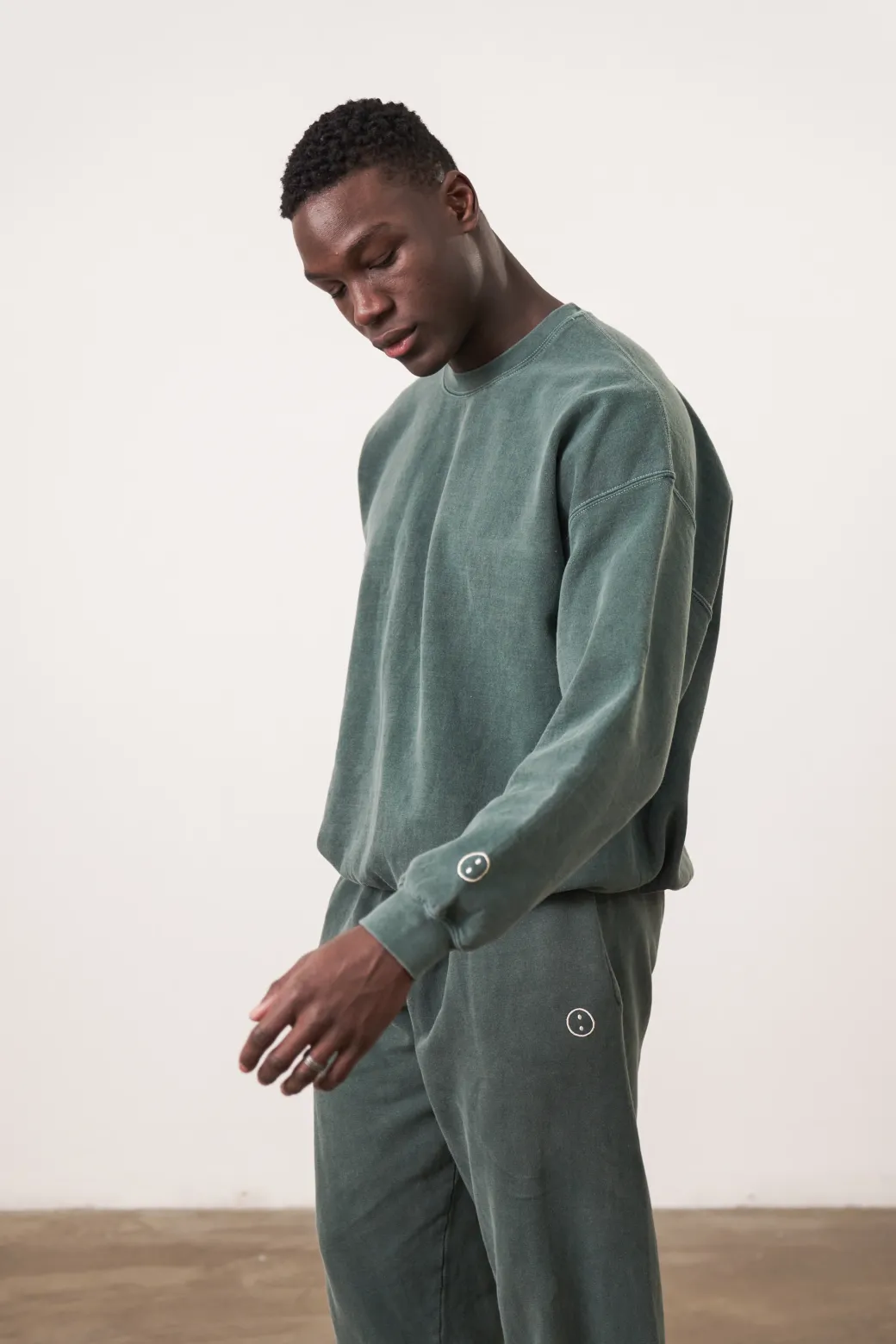 Essentials Vintage Washed Sweater & Jogger Set - Forest