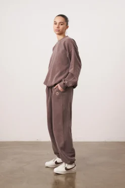 Essentials Vintage Washed Sweater - Cocoa