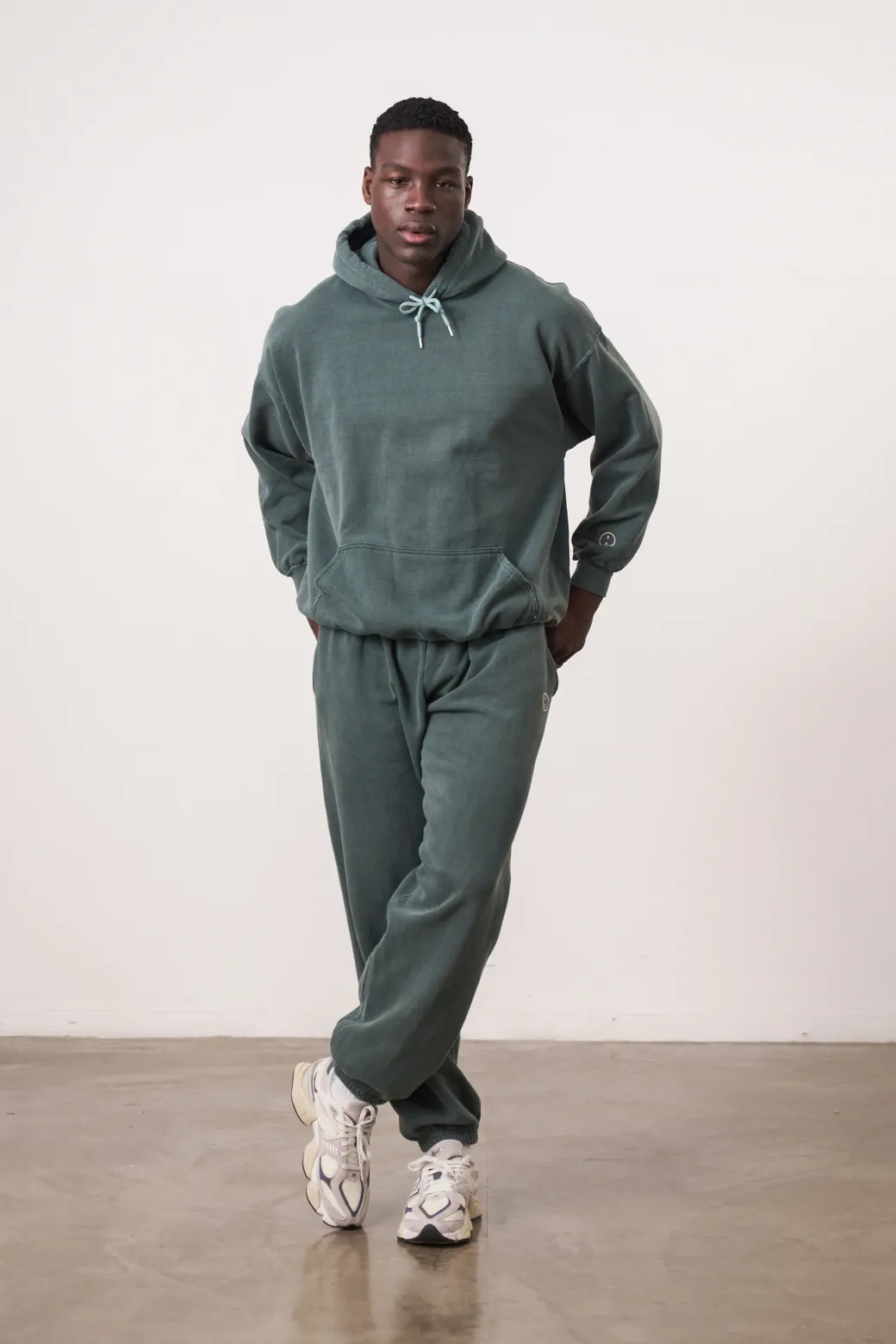 Essentials Vintage Washed Hoodie & Jogger Set - Forest