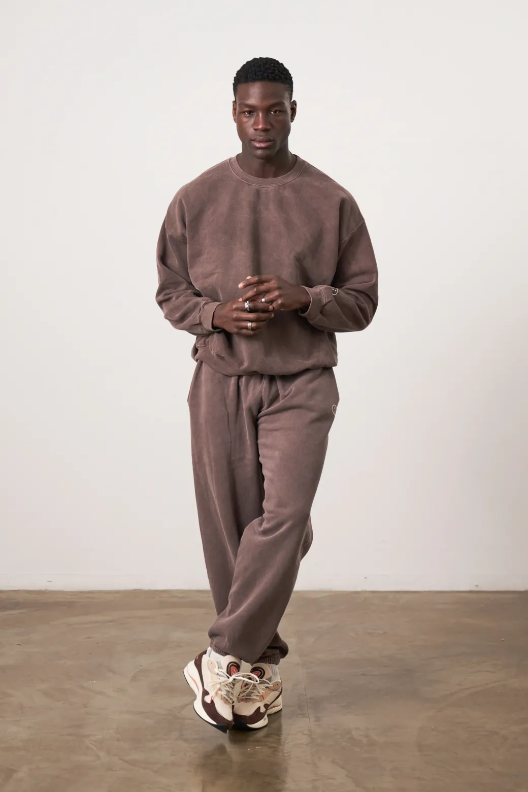 Essentials Vintage Washed Sweater & Jogger Set - Cocoa