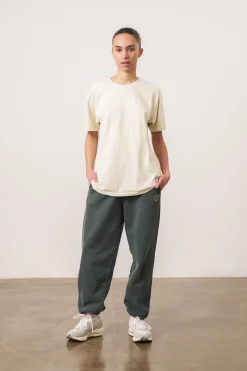 Essentials Vintage Washed Tee - Ivory