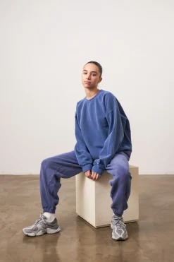 Essentials Vintage Washed Sweater - Navy