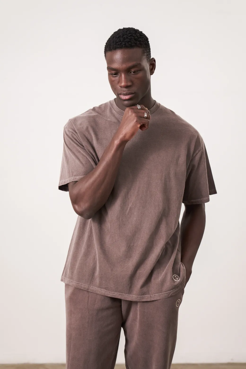Essentials Vintage Washed Tee - Cocoa
