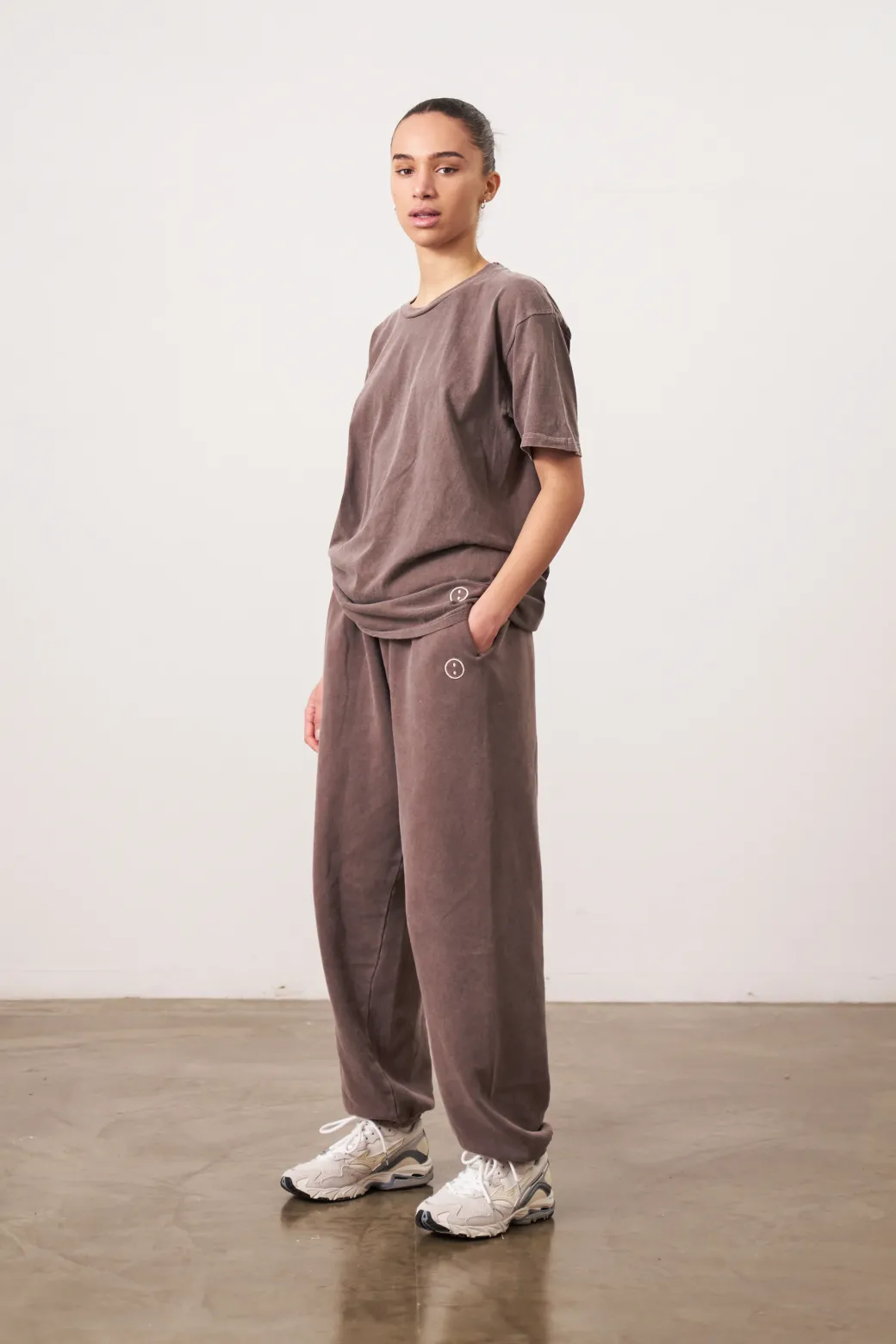 Essentials Vintage Washed Tee - Cocoa