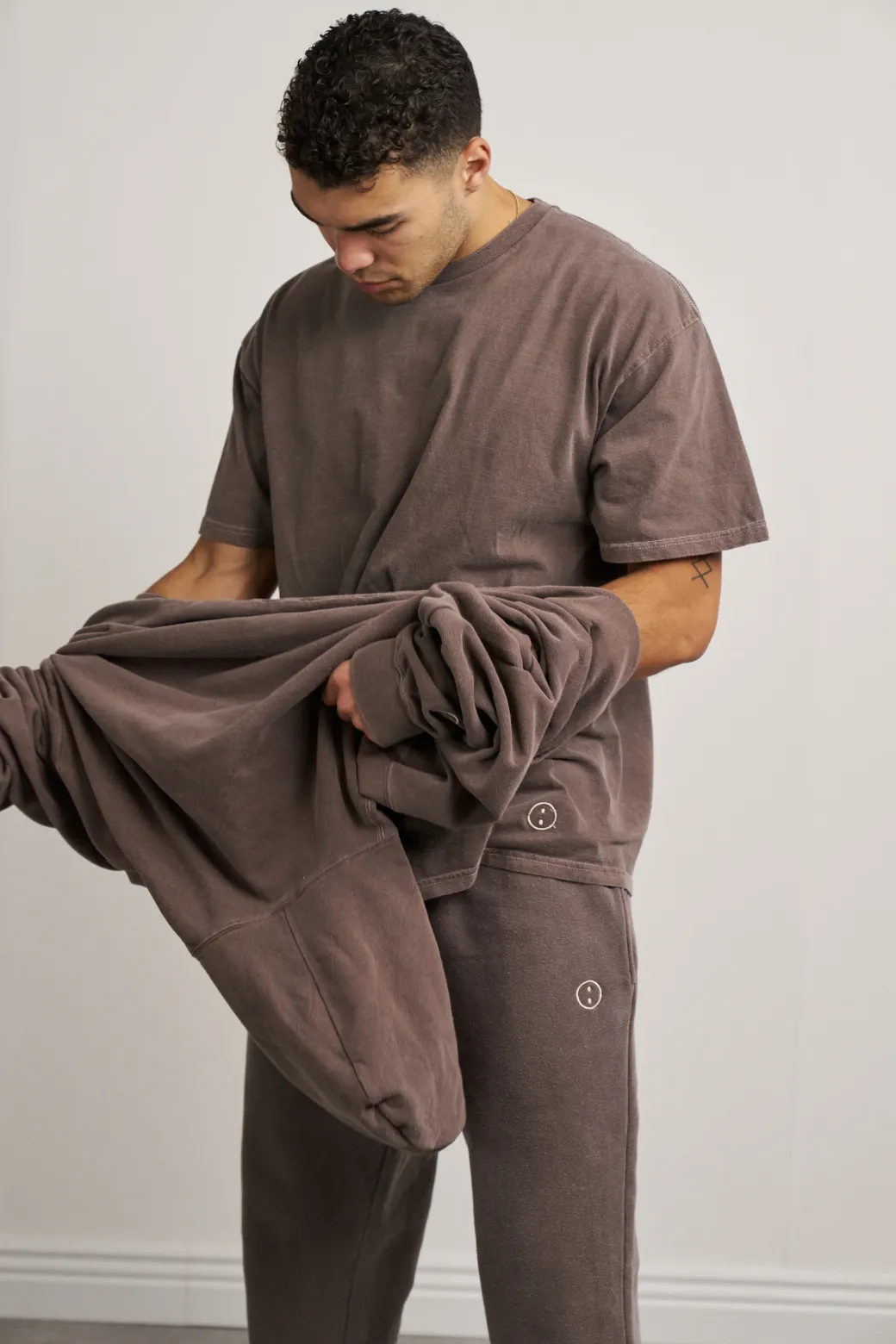 Essentials Vintage Washed Tee - Cocoa