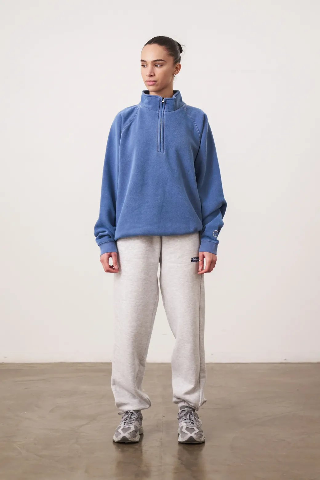 Essentials Vintage Washed 1/4 Zip Sweatshirt - Navy