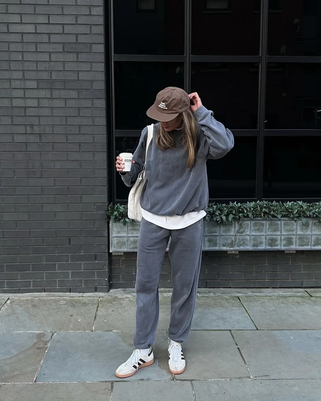 Essentials Vintage Washed Sweater & Jogger Set - Charcoal