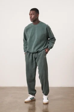 Essentials Vintage Washed Sweater - Forest