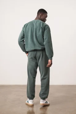 Essentials Vintage Washed Sweater - Forest