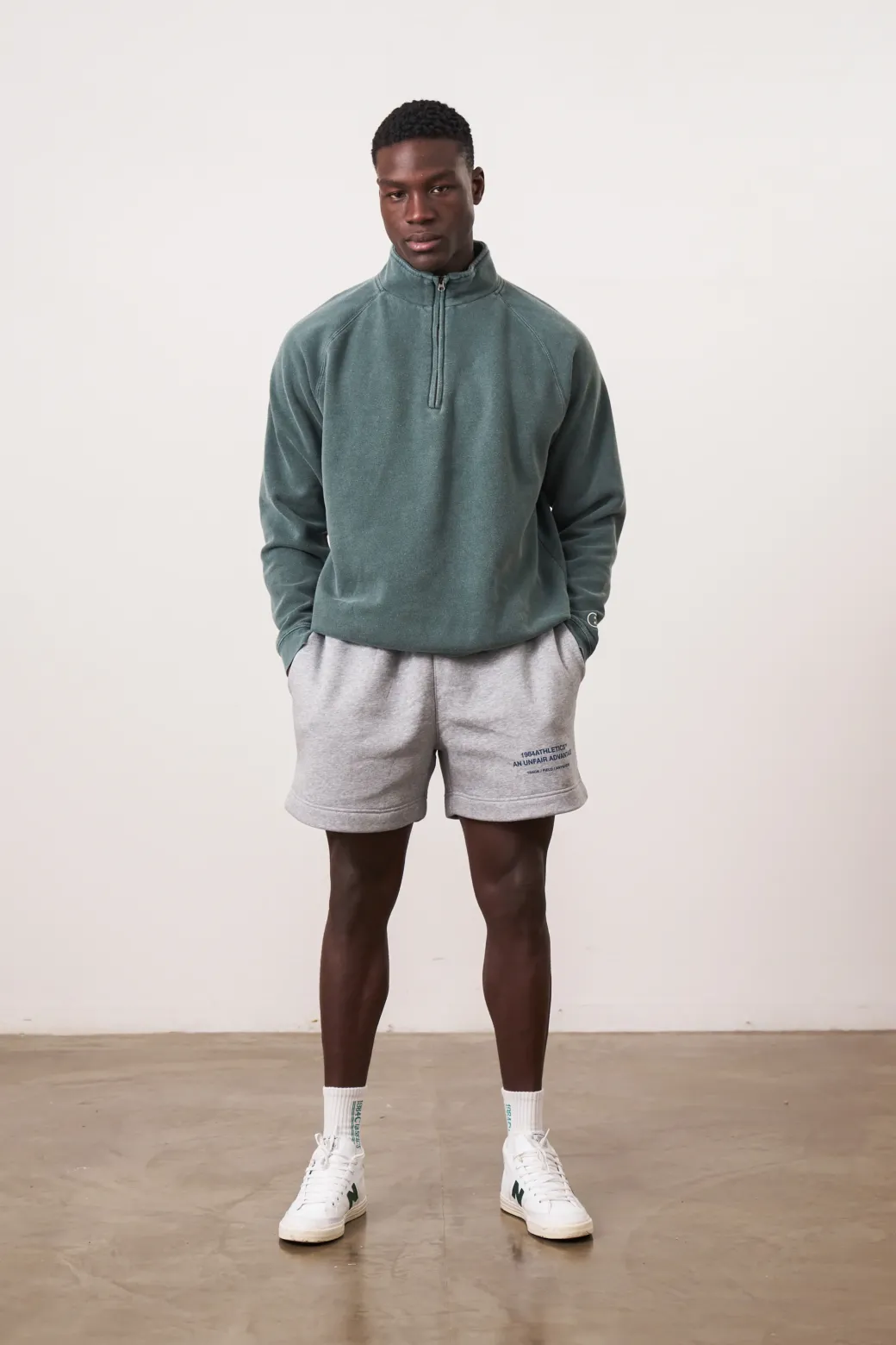 Essentials Vintage Washed 1/4 Zip Sweatshirt - Forest