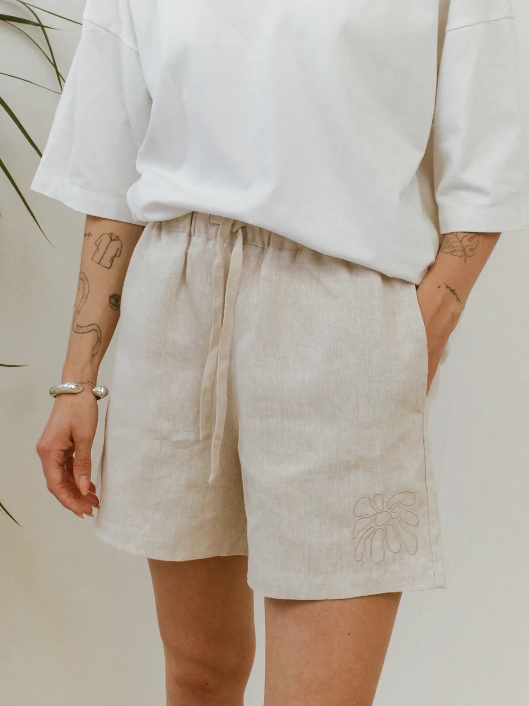 FLWRS Embroidered Linen Shorts - Natural