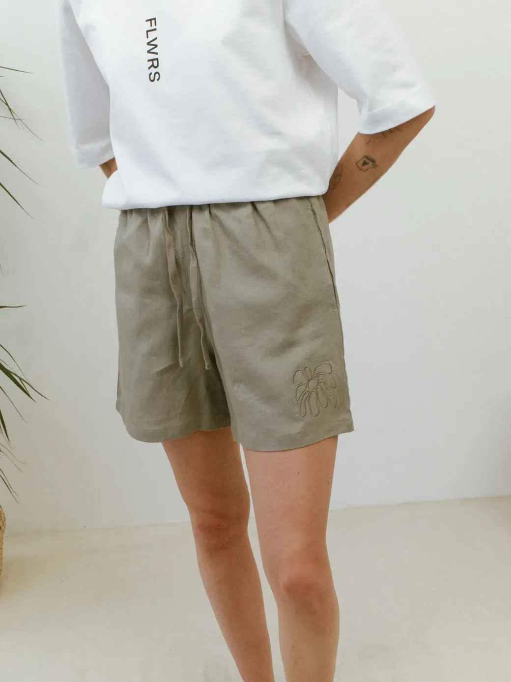 FLWRS Embroidered Linen Shorts - Sage