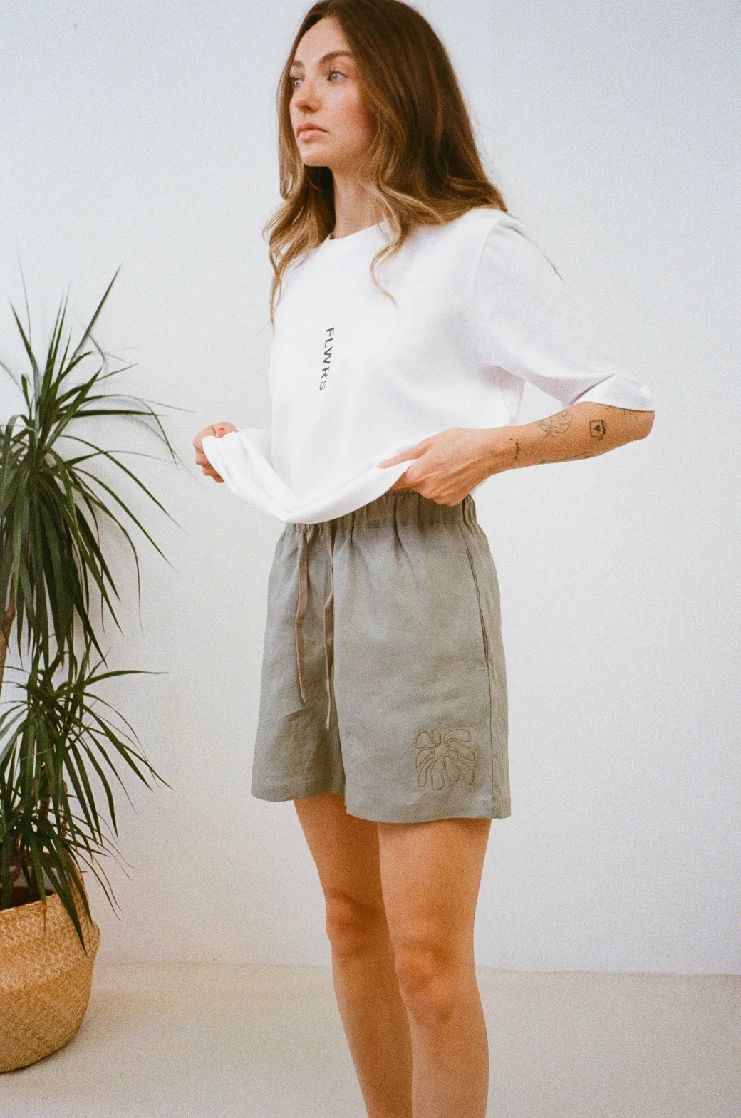 FLWRS Embroidered Linen Shorts - Sage