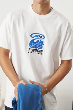 KBAR X UN:IK 'Floating On' Embroidered Tee - White