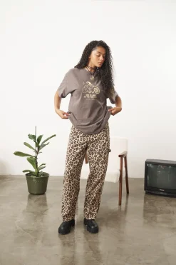 KBAR X UN:IK 'Frog Pond' Vintage Washed Tee - Chocolate
