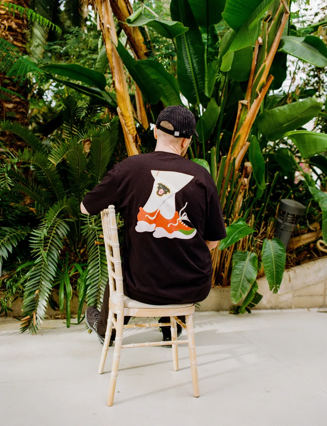 Melé X Club Bad 'Crossed Legs' Tee - Black