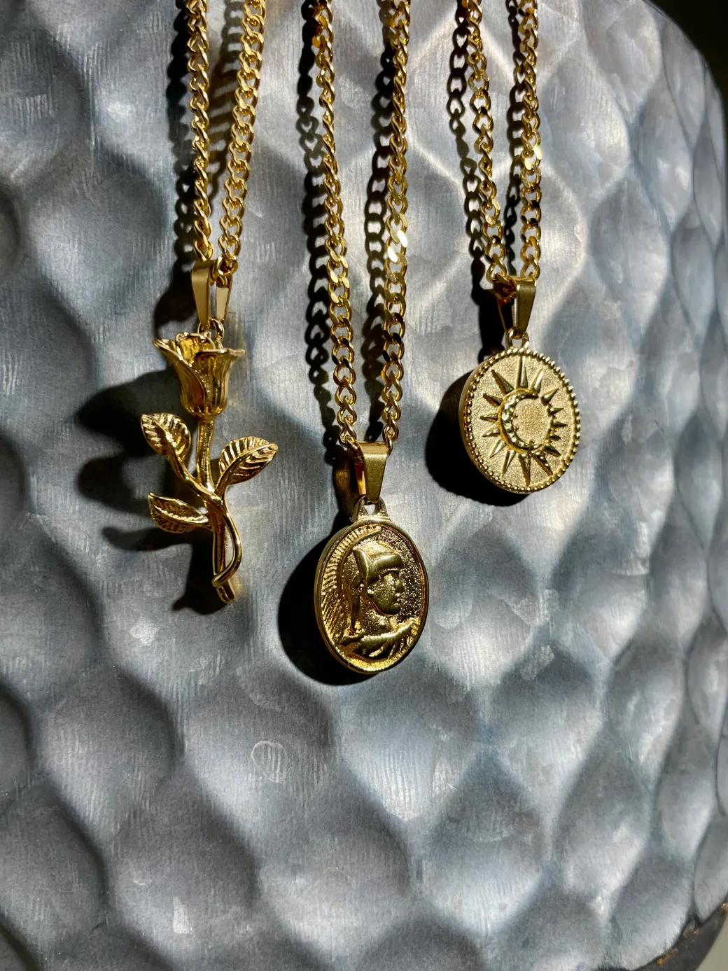 Moon Pendant Necklace - Silver / Gold