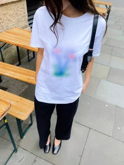 Other Side Store 'Lavender' Tee - White