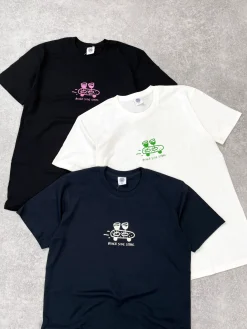 Other Side Store 'Wine Skate' Tee - Black/ Ecru/ Navy