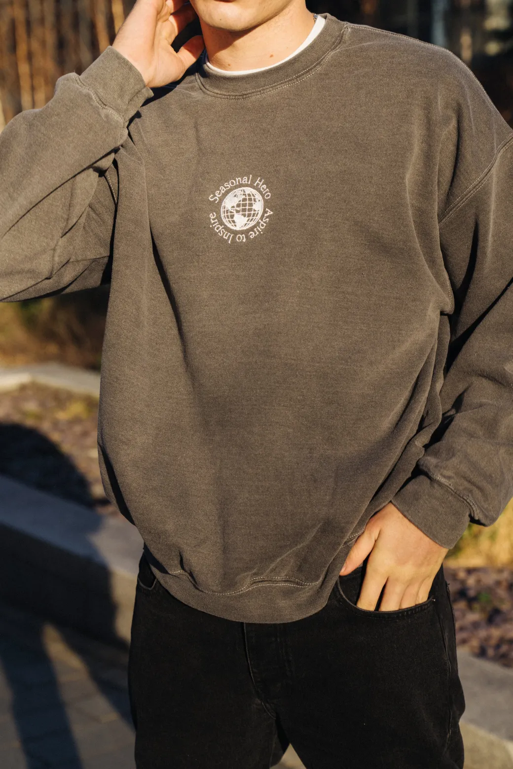 Seasonal Hero 'Aspire' Embroidered Vintage Washed Sweater - Charcoal
