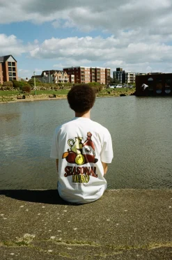 Seasonal Hero 'Coctel Style' Tee - Natural