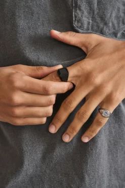 Stone Ring - Black