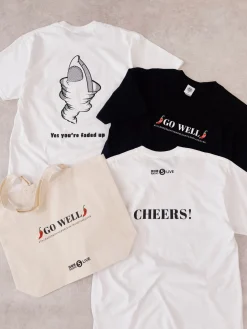 Tailenders 'Go Well' Tee - Black / White