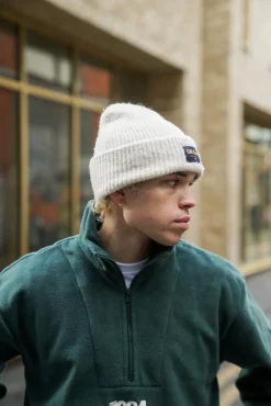 Vice 84 'Off-Court GSM' Cosy Ribbed Beanie - Almond