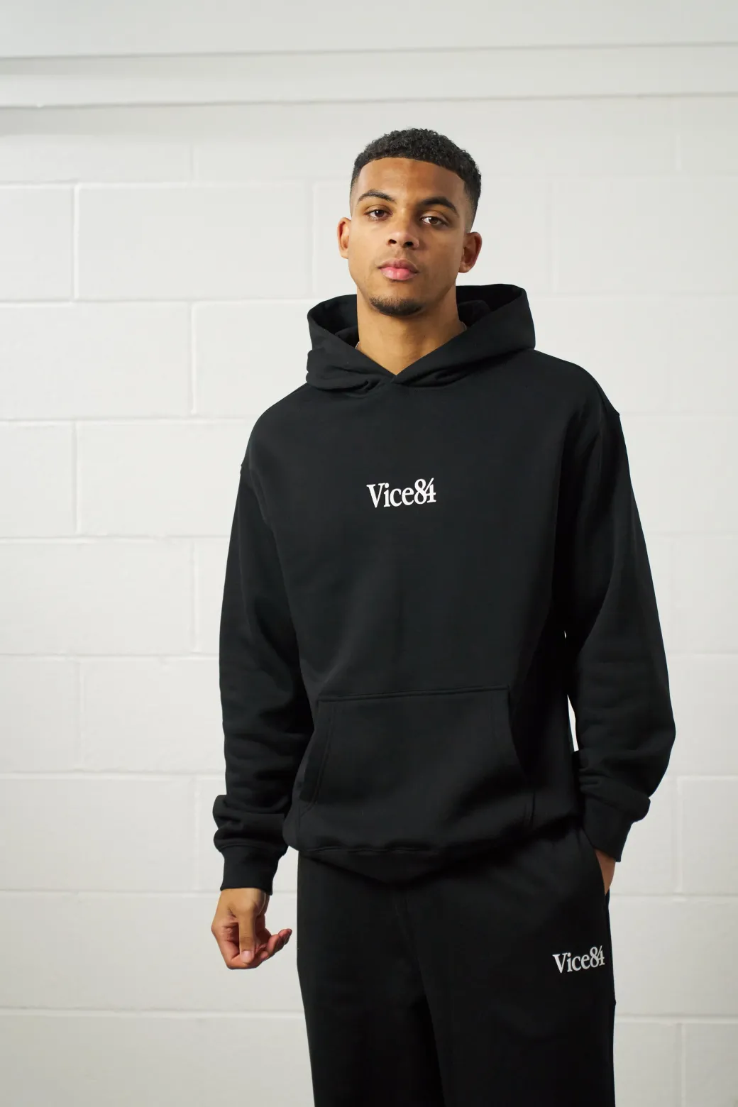Vice 84 Premium Hoodie - Black