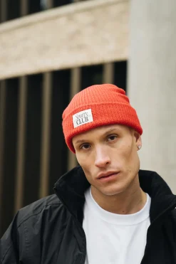 Vice 84 'Sports Club' Ribbed Beanie - Red