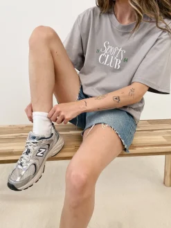 Vice  84 WMNS 'Sports Club' Staple Tee - Storm Grey